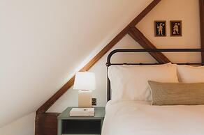 Pebble Cottage 3, Buckingham Mews