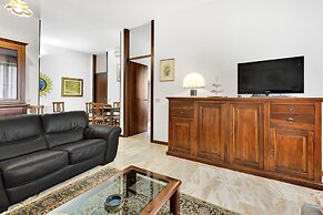 Alessia's Flat - Sesto