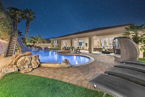 Tulum Getaway: Pool/spa,games +tesla Charger