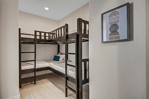 Wanderlust: Pool/spa, Waterslide, Firepit, Game Rm