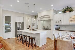 Wilder Out West: Luxury Pickleball, Mini Golf, & Game Room!