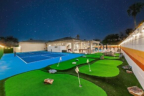 Wilder Out West: Luxury Pickleball, Mini Golf, & Game Room!