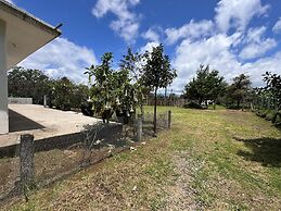 Casa rodeada de naturaleza