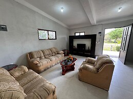 Casa rodeada de naturaleza