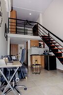 Central Suites by H&R