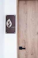 Central Suites by H&R