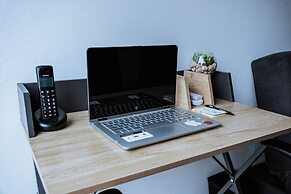 Central Suites by H&R