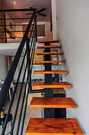 Central Suites by H&R