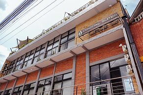 Central Suites by H&R