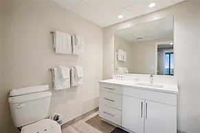 National at Rosslyn Towers