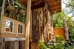 Fuego Atitlan Eco-Hotel