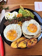 Fuego Atitlan Eco-Hotel