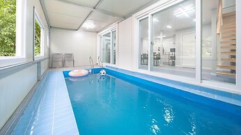 Gapyeong Onestar Pool Villa