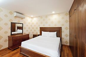 Moon West Lake Residence