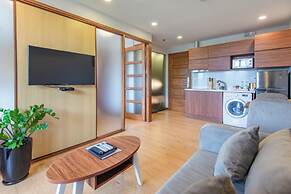 Moon West Lake Residence