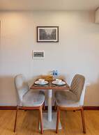 Moon West Lake Residence