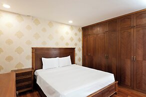 Moon West Lake Residence