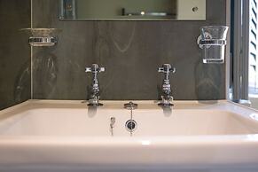 The Mill House Beautiful 4BD Family Home