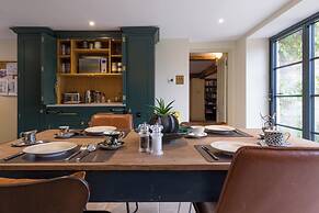 The Mill House Beautiful 4BD Family Home