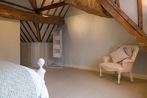 The Mill House Beautiful 4BD Family Home