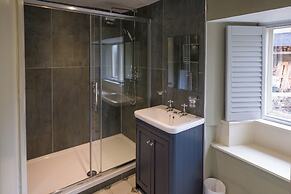 The Mill House Beautiful 4BD Family Home