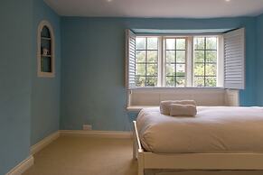 The Mill House Beautiful 4BD Family Home