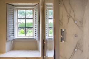 The Mill House Beautiful 4BD Family Home