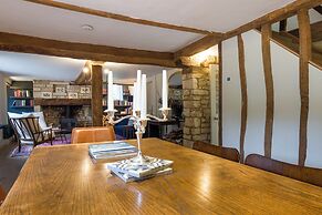 The Mill House Beautiful 4BD Family Home