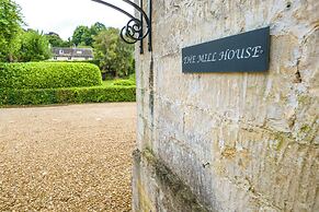 The Mill House Beautiful 4BD Family Home