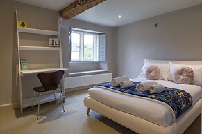 The Mill House Beautiful 4BD Family Home