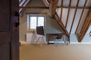 The Mill House Beautiful 4BD Family Home