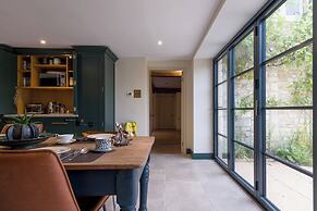 The Mill House Beautiful 4BD Family Home