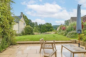 The Mill House Beautiful 4BD Family Home