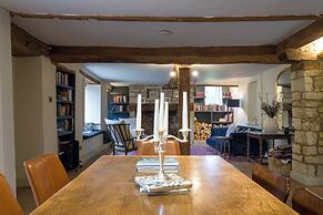 The Mill House Beautiful 4BD Family Home