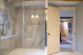 The Mill House Beautiful 4BD Family Home