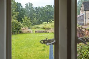 The Mill House Beautiful 4BD Family Home