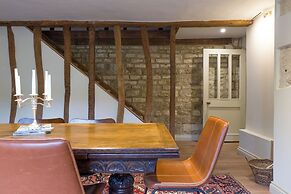 The Mill House Beautiful 4BD Family Home