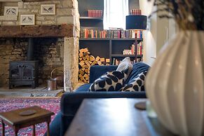 The Mill House Beautiful 4BD Family Home