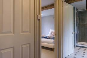 The Mill House Beautiful 4BD Family Home