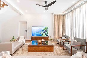 Luxury 4bhk Pool Villa - Sunset View