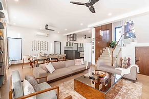 Luxury 4bhk Pool Villa - Sunset View