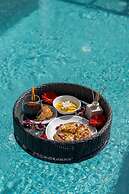 Luxury 4bhk Pool Villa - Sunset View