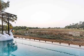 Luxury 4bhk Pool Villa - Sunset View