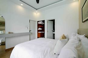 Luxury 4bhk Pool Villa - Sunset View