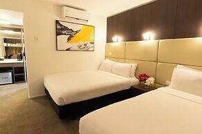 Grand Riccarton Hotel