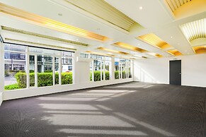 Grand Riccarton Hotel