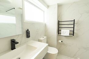 Grand Riccarton Hotel