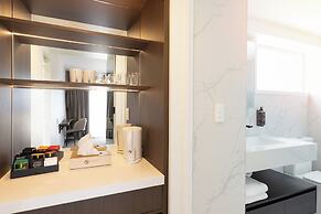 Grand Riccarton Hotel