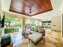 Ghana Villa Seminyak by Pramana Villas