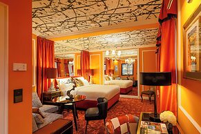 House of Hütter- Münchner Kindl